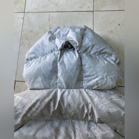 NWOT Men’s Lululemon Down Puffer Jacket - Picture 15 of 16